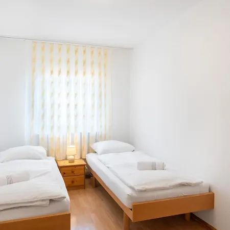 Between Lakes - 58 *