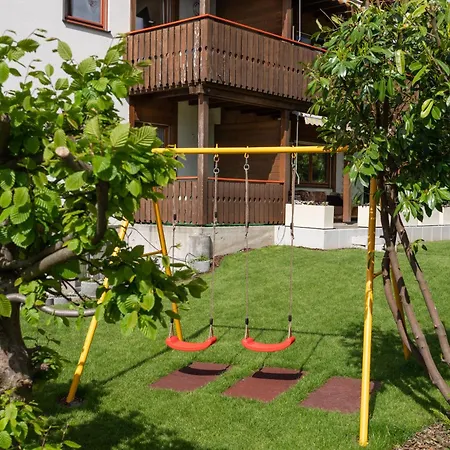 Between Lakes - 58 Apartment