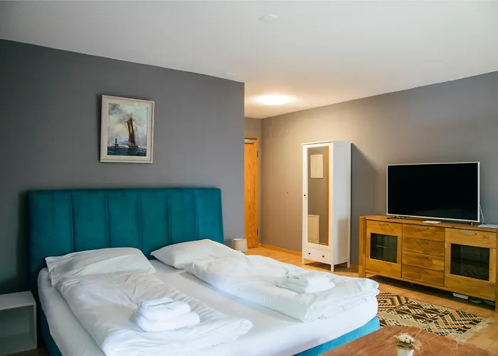 Between Lakes - 58 דירה